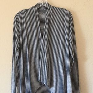 Coolibar UPF 50+ Women Wrap Sun Protective Size S.